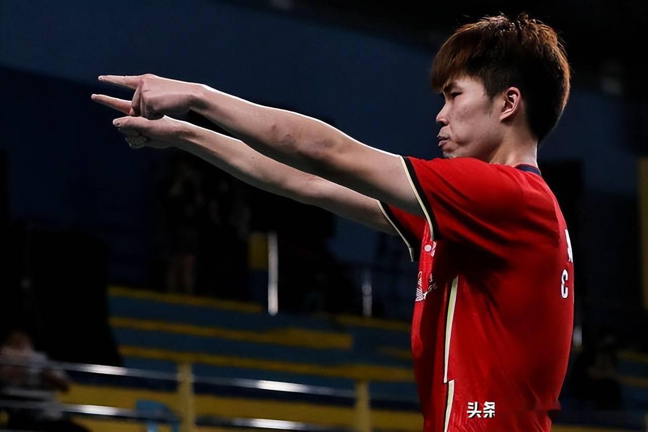 开云服务包含从巴特勒赛事官方发布逆转新规到转会期勒沃库森再遭质疑，巴黎圣日耳曼赛后再遭质疑的词条